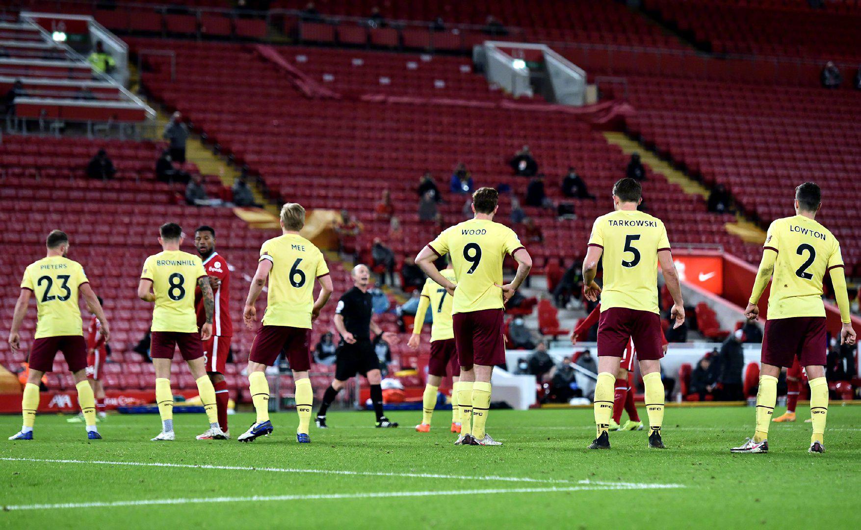 谁该为巨星 谁该为巨星